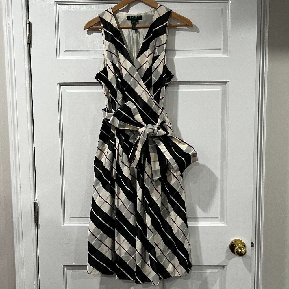 New - Lauren Ralph Lauren Black, White, & Red Plaid Pleated Wrap Dress Size 14